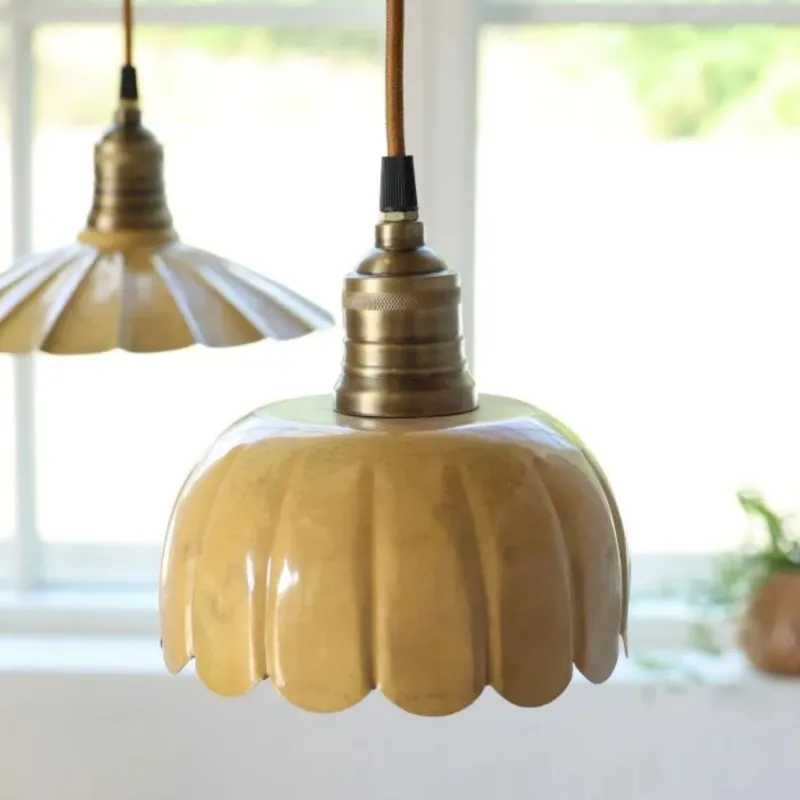 Deckenlampe aus Emaille – Mehrere Varianten