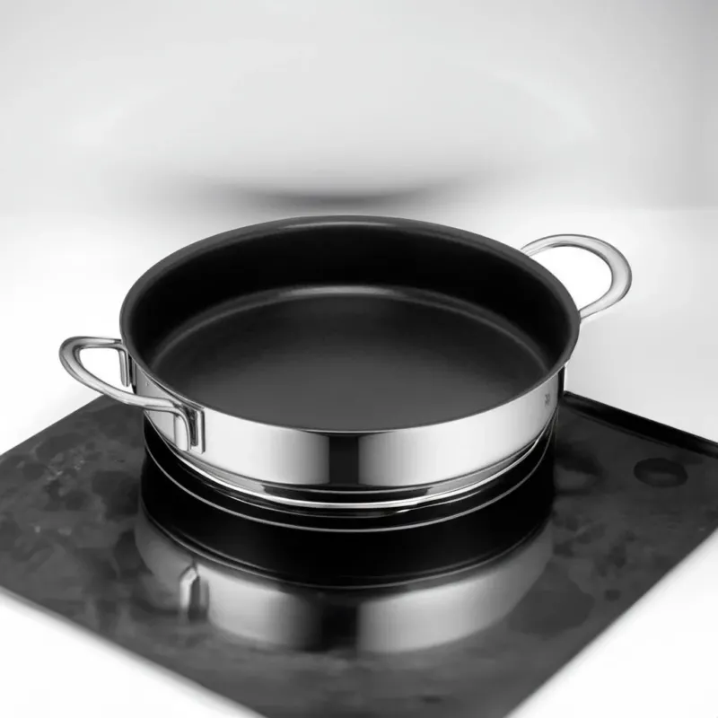 Cacerola baja antiadherente Mini con exterior inox 18 cm WMF