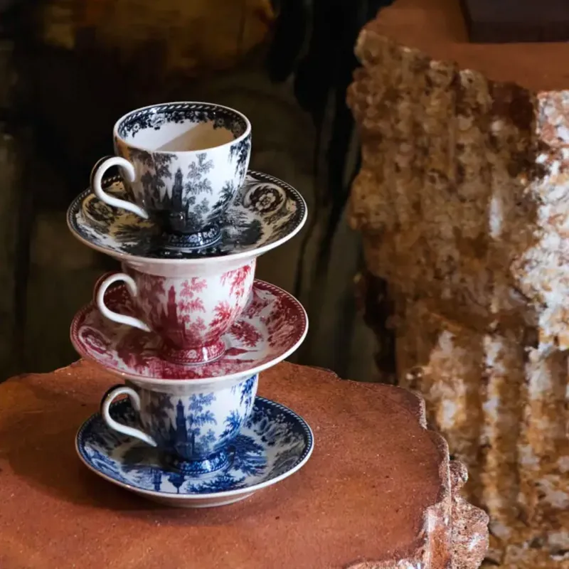 Conjunto de taza espresso y plato Estelle Olsson & Jensen